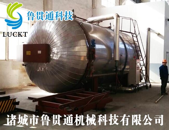 江蘇襯膠硫化罐使用現場(chǎng)